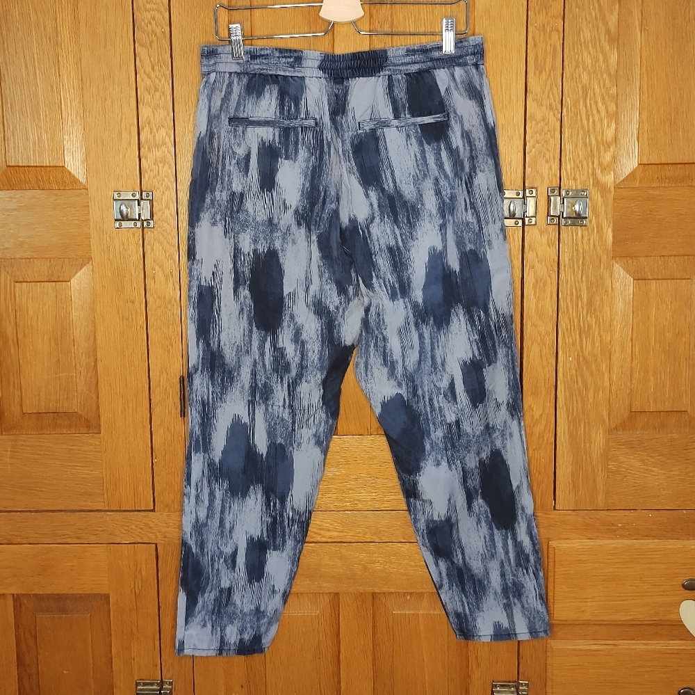 Gap blue flowy ankle length dressy joggers - Picture 4 of 9